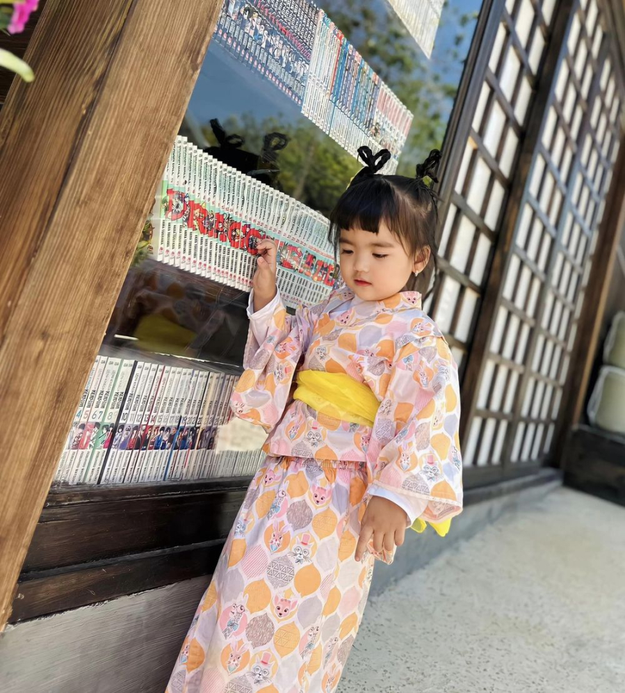 Nhóc tỳ nhà sao Việt diện trang phục truyền thống của Nhật: Con gái Đông Nhi cực đáng yêu