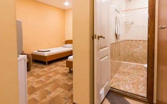 Vì sao nên bật toilet khi ngủ khách sạn: Lý do quan trọng Ai không biết bị mất quyền lợi