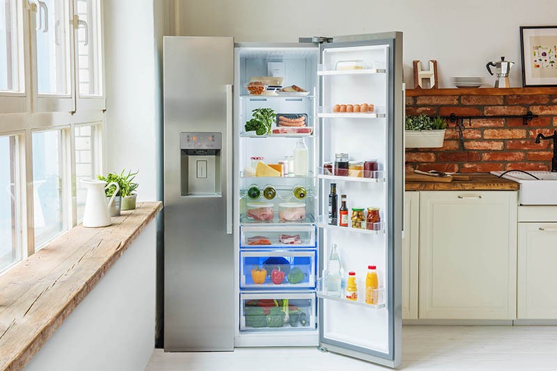 Tủ lạnh có 2 nút nhỏ, biết cách điều chỉnh hợp lý, tiền điện giảm đáng kể
