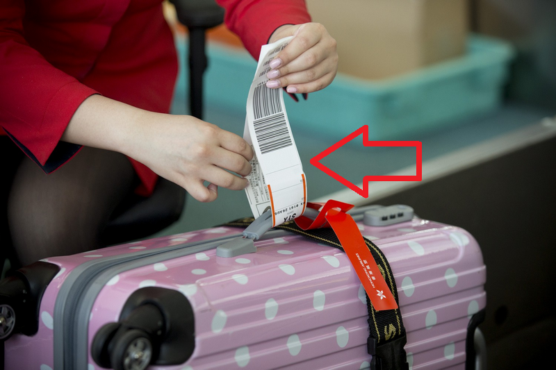 Tiếp viên hàng không nói: Đừng vội xé thẻ hành lý ngay khi xuống máy bay, bạn sẽ khổ đấy