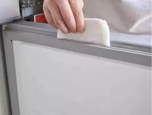 Gioăng cao su tủ lạnh bị bám bẩn, bị mốc đen, làm theo cách này vừa sạch vừa diệt khuẩn