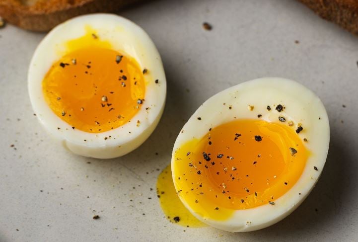 Thêm vài lát chanh tươi vào nồi luộc trứng: Lợi ích tuyệt vời mà nhiều người chưa biết