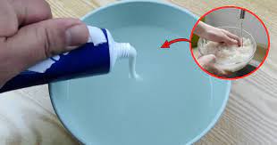 Trộn kem đánh răng với nước vo gạo: Công dụng tuyệt vời, giải quyết vấn đề nam nữ đều mắc phải