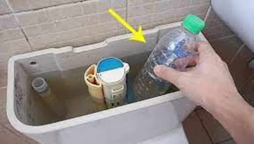 Đặt chai nhựa vào bể chứa nước của bồn cầu, lợi ích tuyệt vời, cả đàn ông và phụ nữ đều cần 4