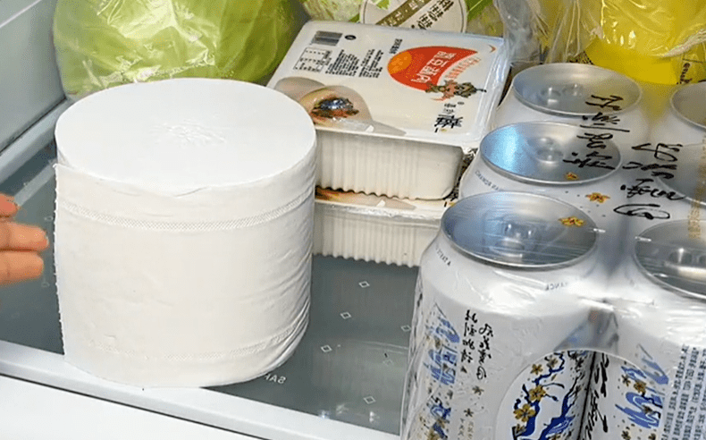 Bỏ cuộn giấy vệ sinh vào tủ lạnh, nhận ngay lợi ích lớn