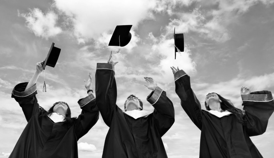 6 trường đại học Việt Nam vào bảng xếp hạng thế giới: Sinh viên tốt nghiệp được săn đón mà không lo thất nghiệp