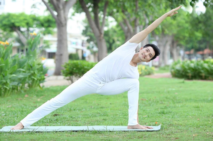 nguyen phi hung yoga