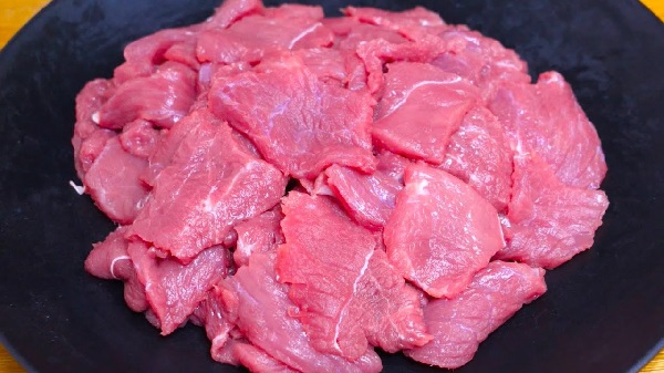 Ướp thịt bò, không cho muối, dùng gia vị này giúp thịt mềm và không bị khô