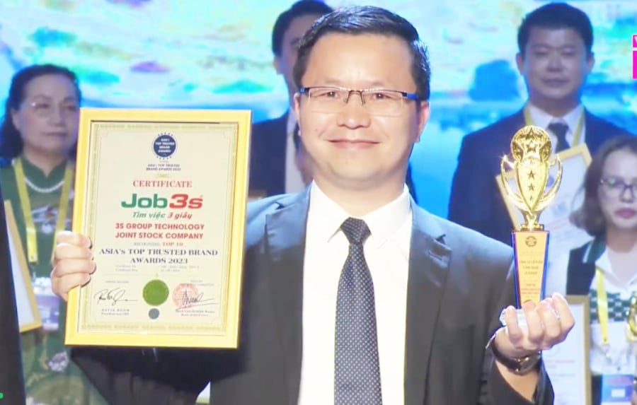 Dẫn đầu xu thế toàn cầu trong tuyển dụng, Job3s nhận giải thưởng danh giá “Top 10 Thương hiệu uy tín hàng đầu Châu Á 2023”