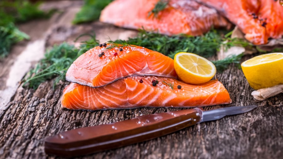 Cá hồi giàu axit béo omega-3
