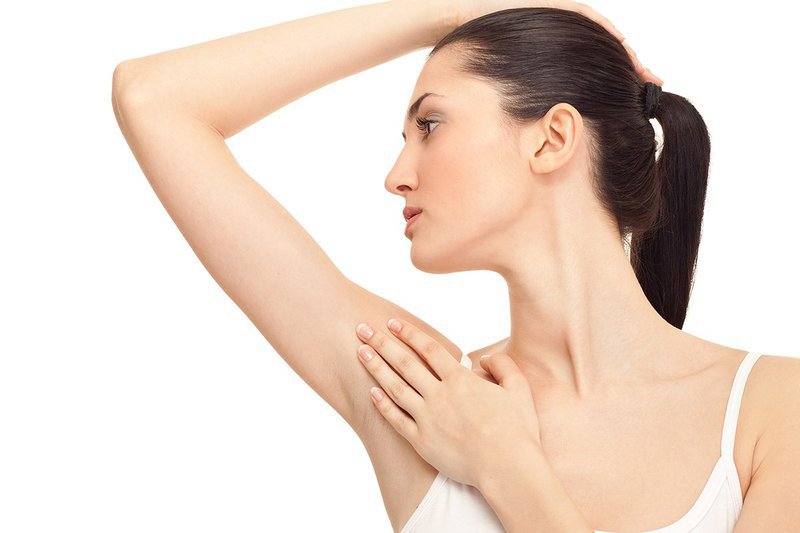9 mẹo giải quyết mùi hôi cơ thể hiệu quả nàng nào cũng nên biết