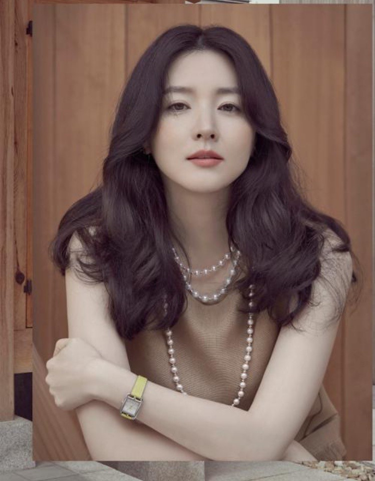lee-_young_ae2