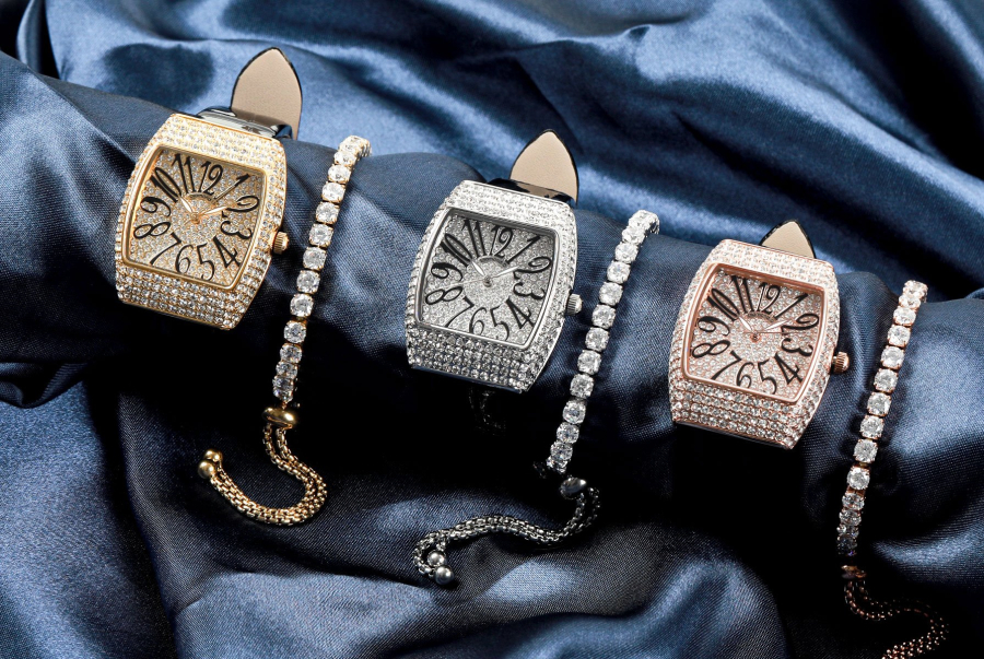 BST đồng hồ và vòng tay Diamond D thời trang