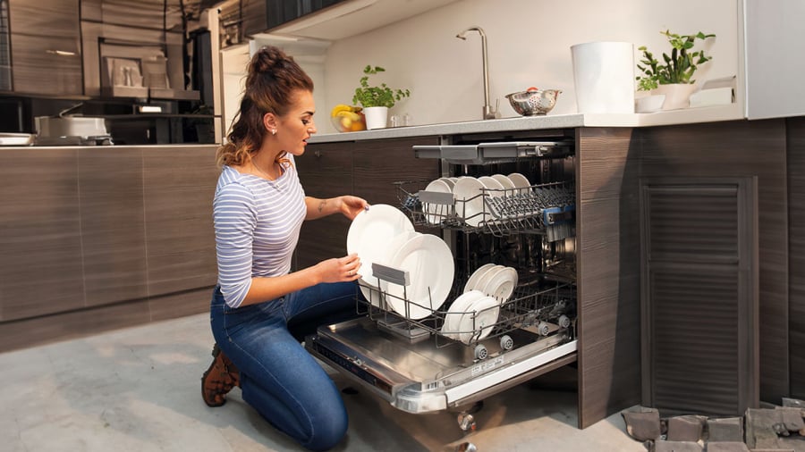 Máy rửa bát là thiết bị phổ biến trong gia đình