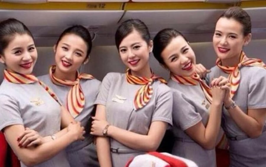Tiếp viên hàng không là nghề nhiều cô gái mơ ước