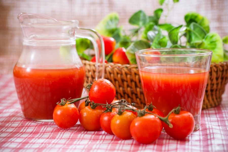 Ăn cà chua giúp trắng da, giảm thâm nám và dưỡng ẩm da, chống lão hóa.