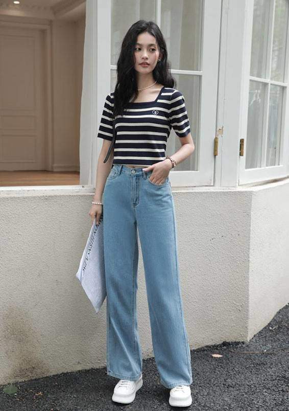 Quần jeans là mảnh ghép thời trang lý tưởng giúp chị em phụ nữ trên 40 tuổi trông trẻ trung hơn