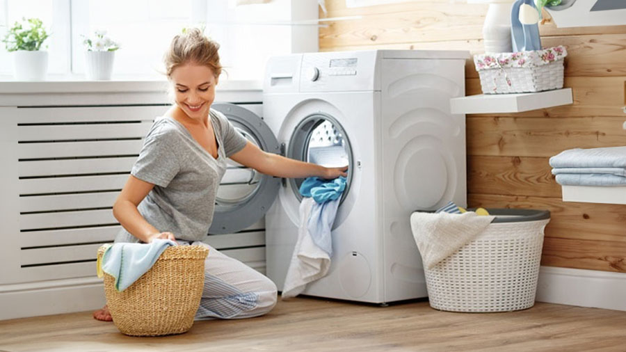 Trước khi giặt cần nhớ phân loại và kiểm tra tránh để sót đồ vào máy