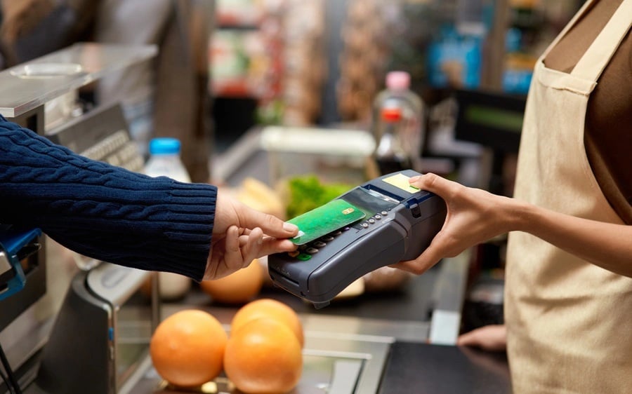 Tại sao máy quét mã QR siêu thị có thể trừ thẳng tiền mà không cần nhập mật khẩu?