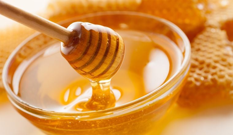 Nước mật ong tốt cho sức khỏe nhất là khi uống buổi tối