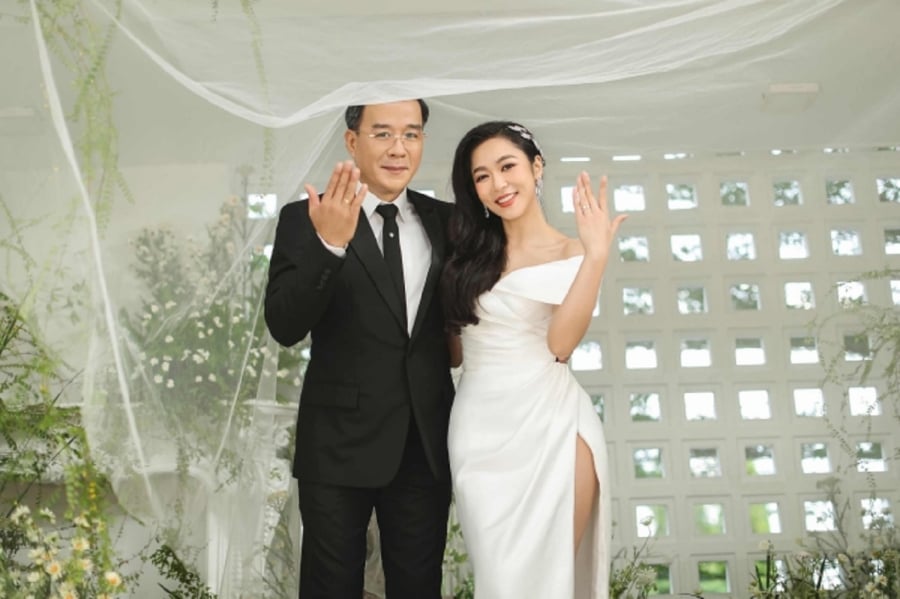 Ảnh cưới của Hà Thanh Xuân và Thắng Ngô.

