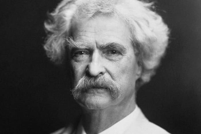 Nhà văn Mark Twain