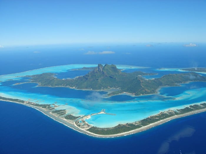 Quần đảo Marshall  là quốc gia nhỏ thứ 7 thế giới