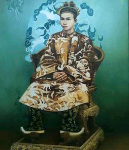 Người vợ thứ 6 của vua, tên là Orona, là bà hoàng người châu Âu đầu tiên trong lịch sử phong kiến Việt Nam