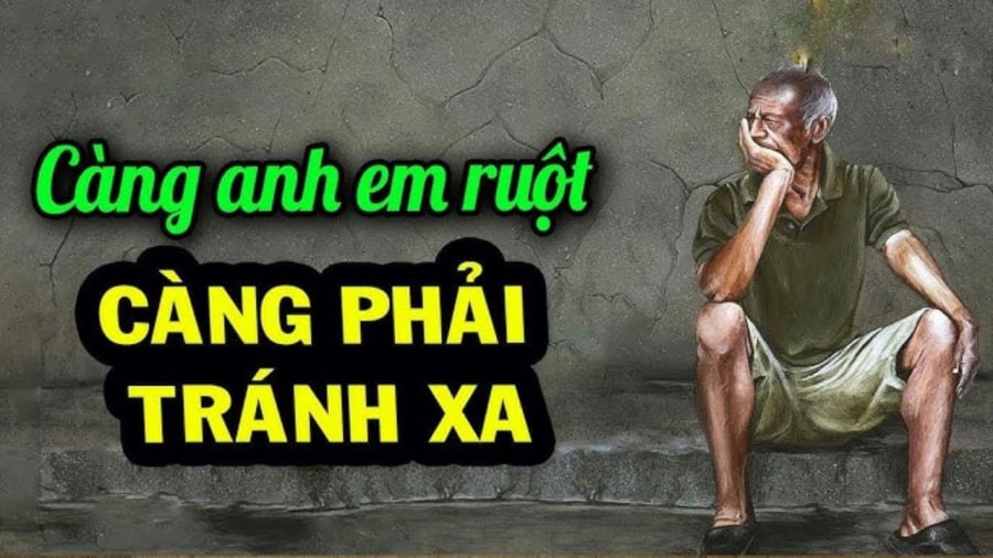 Khi cha mẹ mất đi, anh em ruột thịt thân mấy cũng phải nhớ cách cư xử phải phép