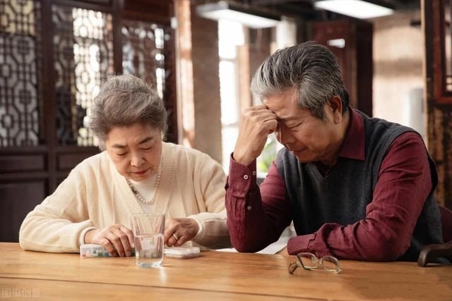 Những vinh quang và thành tựu đã qua, dù rực rỡ và đáng tự hào, chỉ nên là kỷ niệm đẹp trong cuộc đời. 