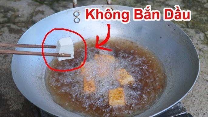 Mẹo rán đậu phụ vàng giòn