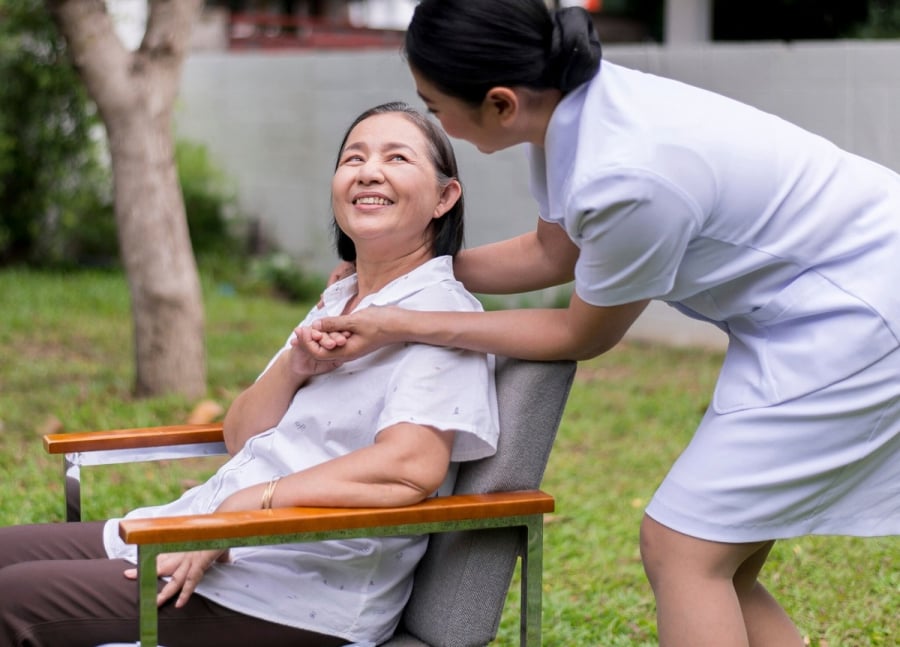 Bạn có thể yêu thương và chăm sóc con cái khi chúng còn nhỏ, nhưng điều đó không thể kéo dài mãi.