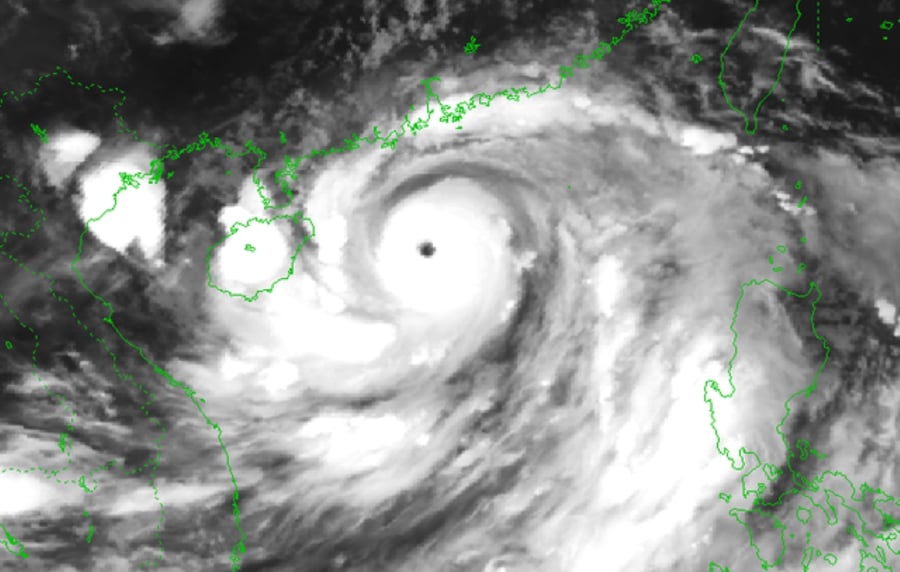 Hiện tượng La Nina sẽ gây nguy cơ mưa, bão, lũ dồn dập trong những tháng cuối năm, đặc biệt là ở khu vực miền Trung.