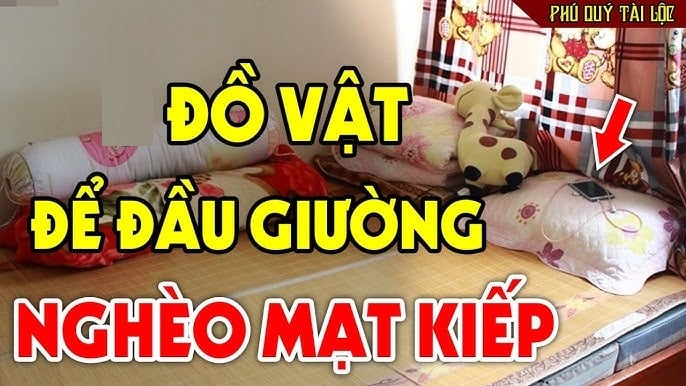 Ngó đầu giường thấy 3 thứ này bảo sao vợ chồng tối ngày lục đục, nợ đầm đìa quanh năm