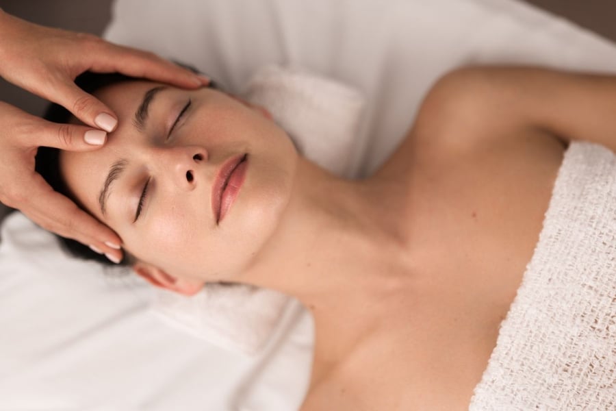 Image of facial massage benefits