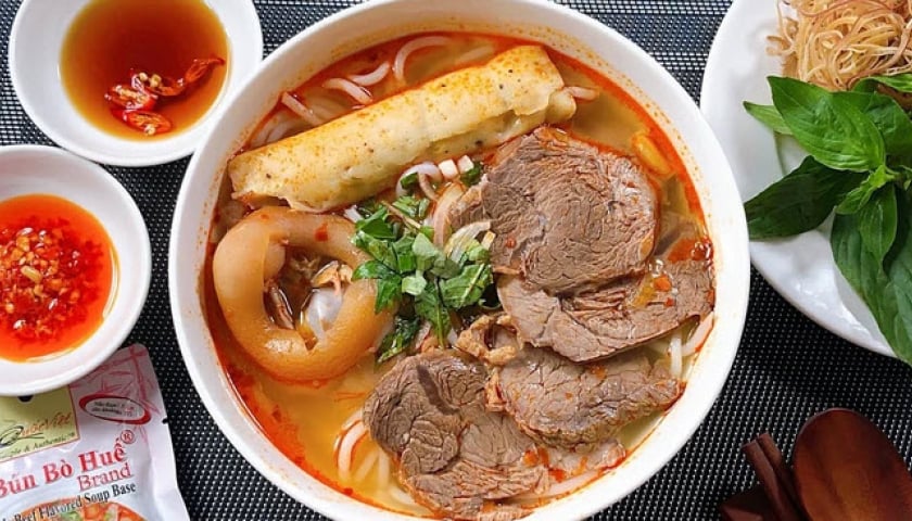 Bún bò Huế