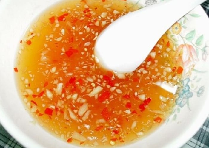 pha-nuoc-cham-nem-2035.jpg