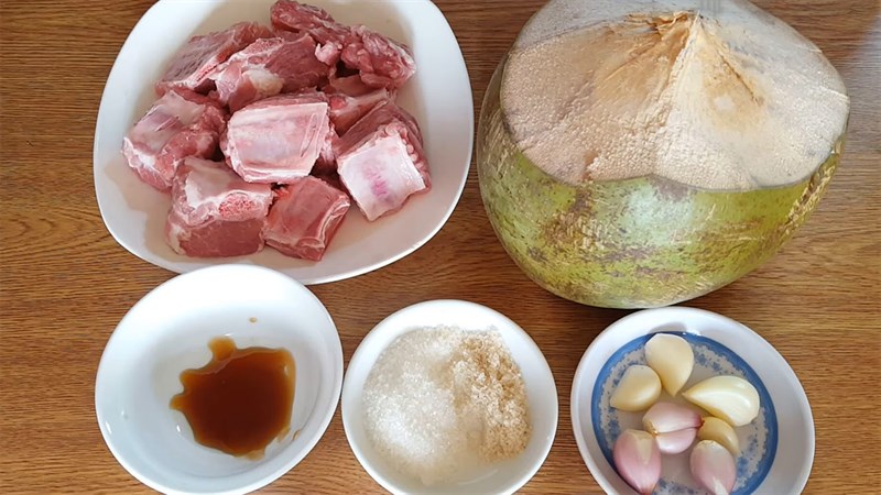 Nguyên liệu làm sườn kho nuoc dừa