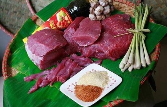 Nguyên liệu làm thịt bò khô