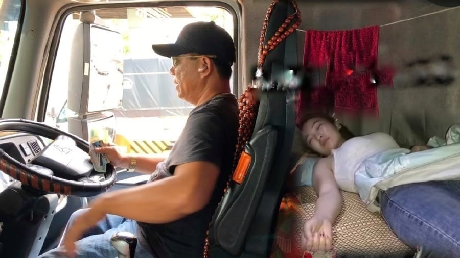 Khi nói đến nghề lái xe tải đường dài, hầu hết mọi người đều chú trọng vào các yếu tố vật lý như thời gian lái xe, quãng đường, điều kiện đường xá và công việc vận chuyển hàng hóa.
