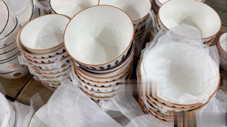 Bát Cơm Manh Áo: Thấy 4 loại bát rẻ mấy cũng đừng mua, Tiền Của Đội Nón ra đi