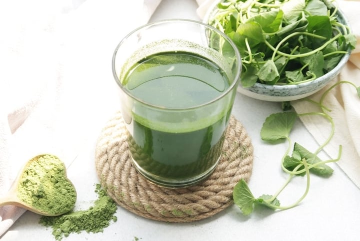 Nước ép rau má tốt cho gan thận