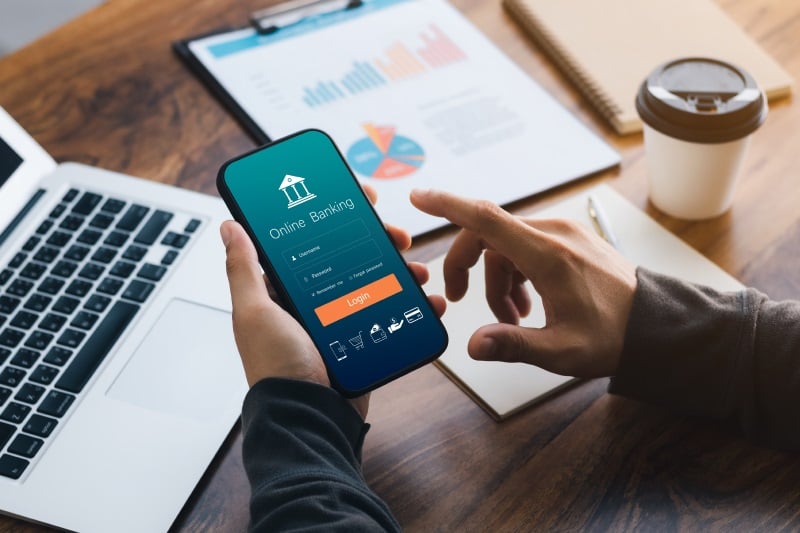 Có tiền gửi tiết kiệm online đừng làm việc này kẻo 'bay màu' tài sản