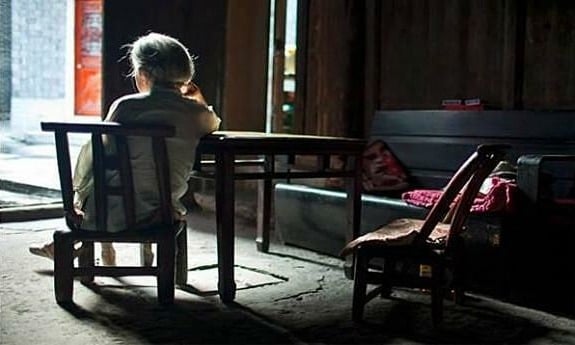Ở tuổi 55, cơ thể dần suy yếu, nếu không chú trọng đến sức khỏe, đủ loại bệnh tật sẽ đến.