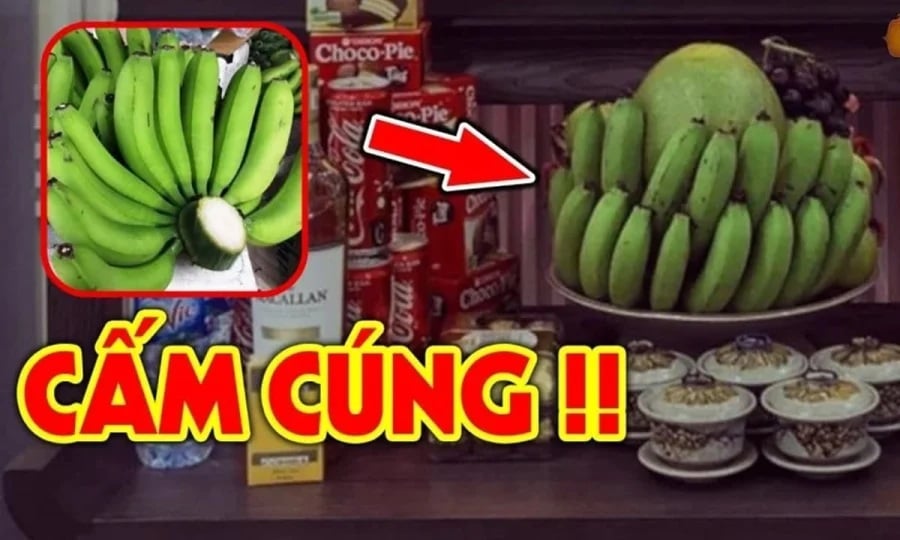 Mua chuối thắp hương có nên ghép 2 nải chuối lại với nhau rồi dâng lên bàn thờ không?
