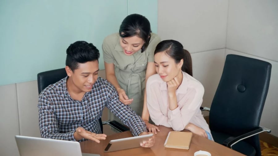 Trong nhiều gia đình, tình thân là chốn bình yên để trở về.