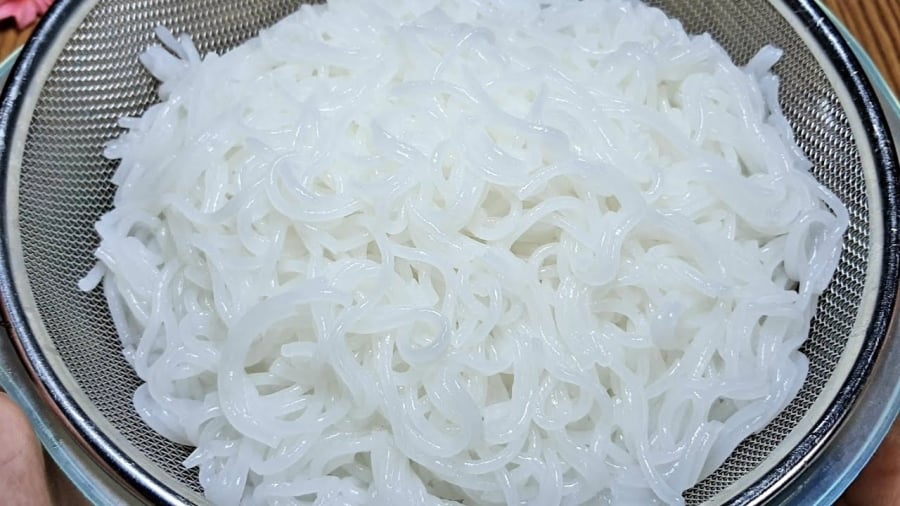 Bún ngon nhưng không phải ai cũng thích hợp để ăn
