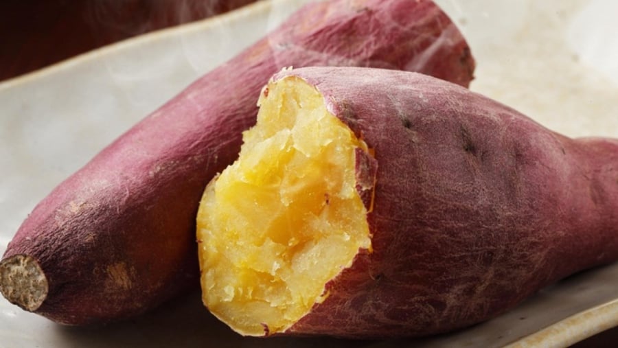 Mẹo luộc khoai lang ngon bở tung