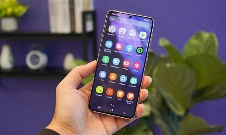 Những ứng dụng như Facebook, YouTube, Google Chrome thường tiêu tốn nhiều dung lượng lưu trữ tạm (cache).