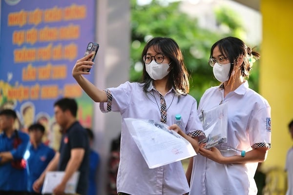 Những ngành học được miễn 100% học phí trong năm 2025: Số 1 còn nhận thêm 3,63 triệu/tháng